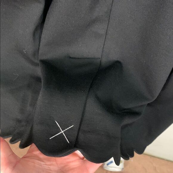 Talbots Women's Black Dress fitted scalloped edges NWT size 14 - Picture 11 of 12